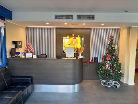 BLU HOTEL 4 4 S.R.L., Reception