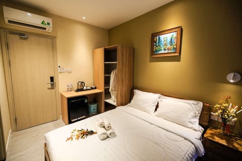 The Bok Hotel Grand World, Room