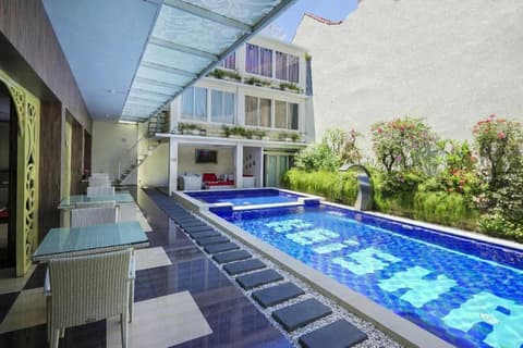 Princess Keisha Hotel, 