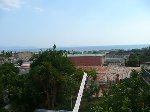 GARDEN HOUSE ERCOLANO, Garden