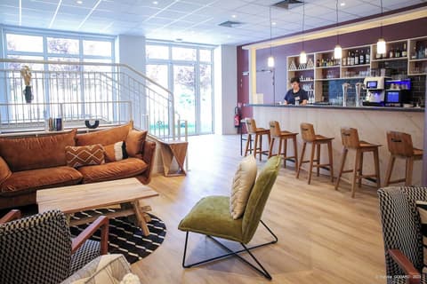 Hôtel Le Refuge des Sources, Bar (on property)