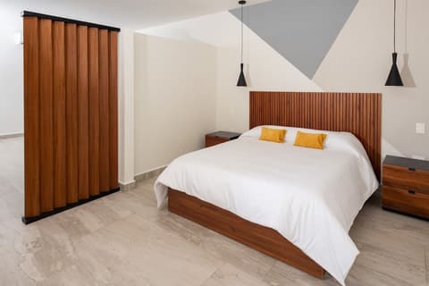 Torre Sofia great apartments & estudios, Room