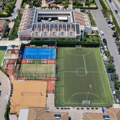 Limen Wellness Hotel, Exterior