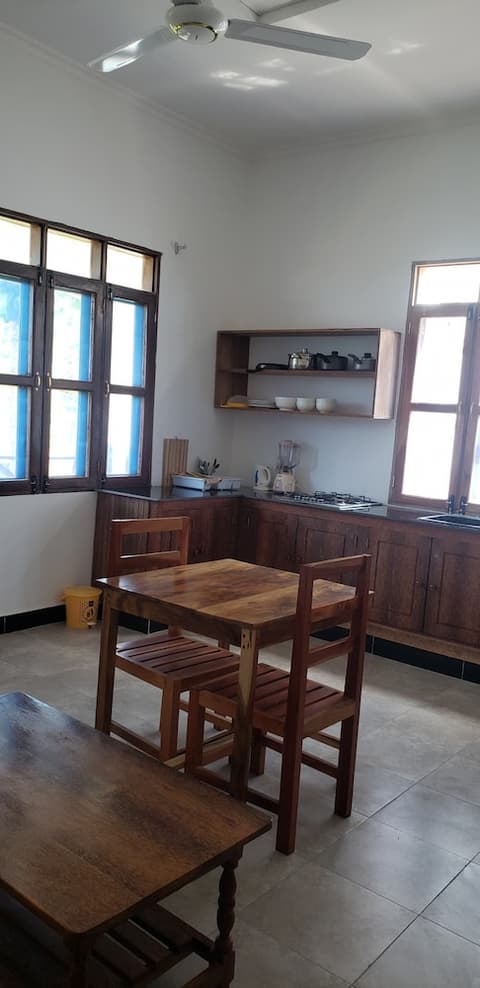 Majani Breeze, Private kitchen