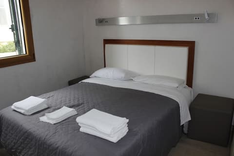 Palazzo De Donno App No04, Room