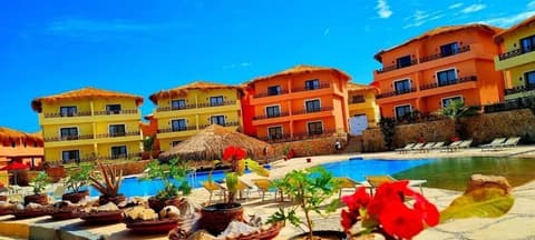 Amarina Jannah Resort & Aqua Park, Outdoor pool