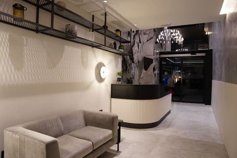 The Londoner Hotel Sliema, Reception