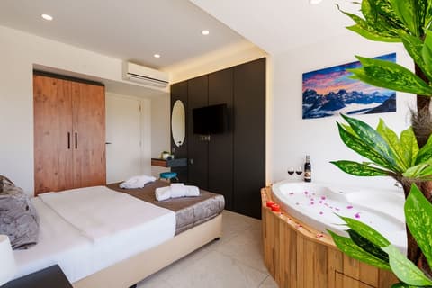 Mrt Suites Lara, Room