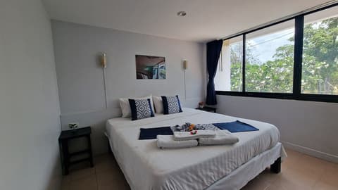 Golden Monkey Samui, Room