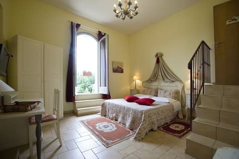 Homelink Poggibonsi, Room
