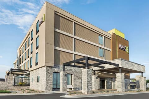 Home2 Suites By Hilton Cheyenne, Exterior