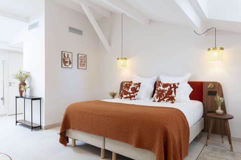 Hôtel et Restaurant La Bastide Bourrelly – Mathias Dandine, Room