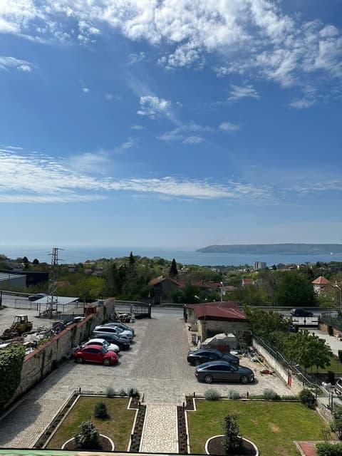 Hayat Hotel Ltd, Terrace/patio