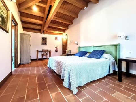 Los Apartamentos del Palacio, Room