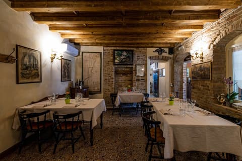 B&B Formigola, Food court