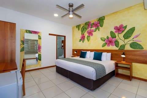 Plaza Luna Suites, Room