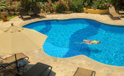 El Encanto Inn, Pool