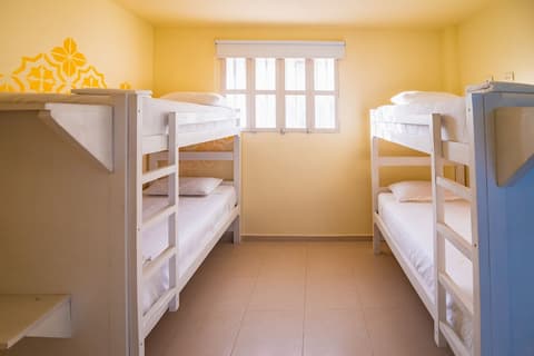 San Felicin Hostel, Room