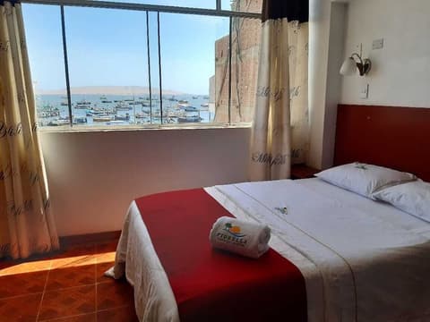 Paracas Hotel Fiorella, 