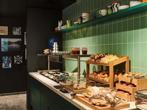 TRIBE Baden-Baden, Breakfast area