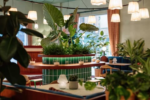 room2 Belfast Hometel, Lobby sitting area