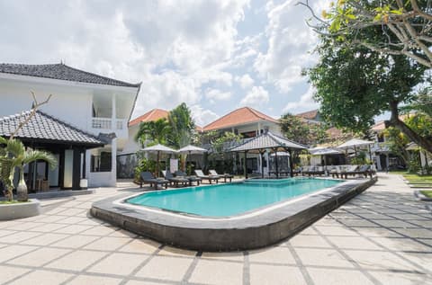 Casa Wina Kuta, Outdoor pool