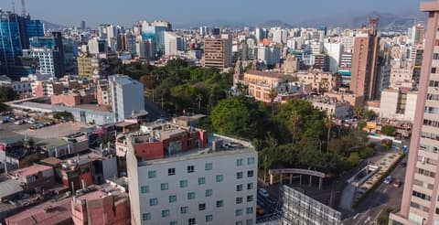 Miraflores City Hotel, Front of property