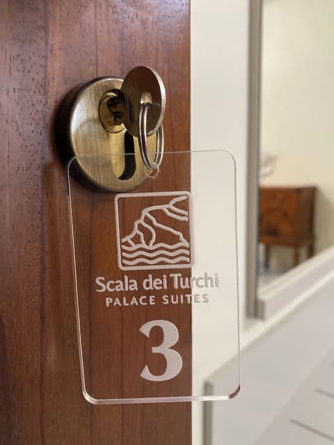 Scala dei Turchi Palace Suites, Interior entrance