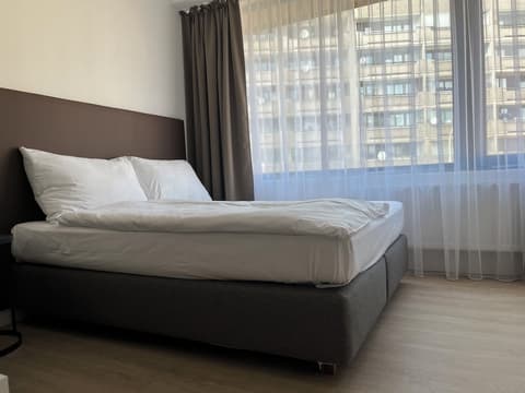 Post 120 Suites, Room