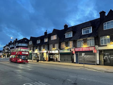 St Nicholas Hotel Kenton, Front of property