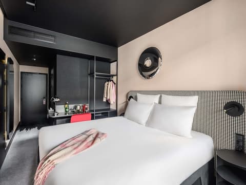 Tribe Budapest Stadium, Room