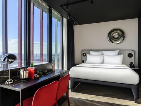 Tribe Budapest Stadium, Room