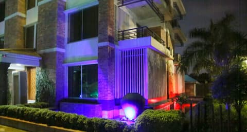 Shaira Garden Resort, Front of property