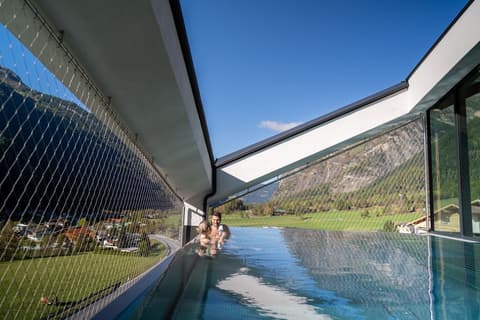 LIFESTEIL Appartementresort, Infinity pool