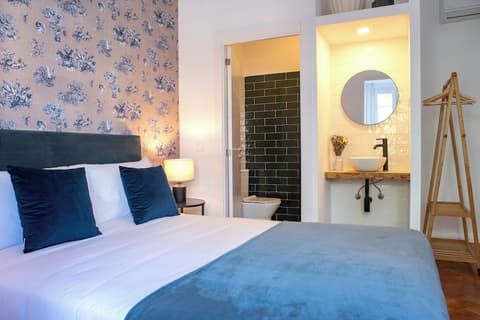 Succeed Campo Pequeno Suites, Room