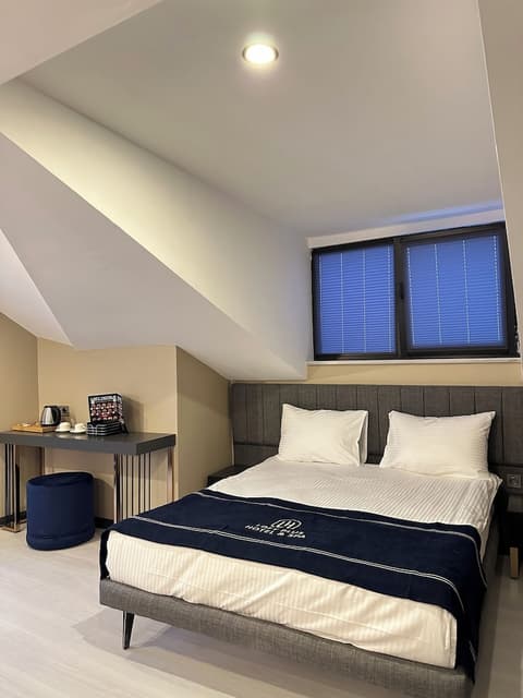 Loft Park Hotel's, Room