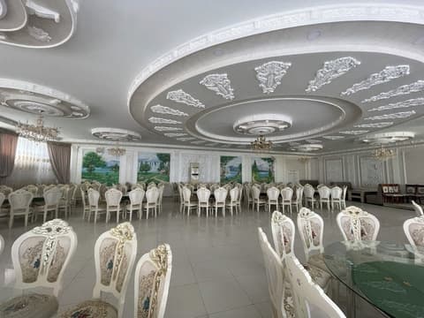 Anor Qal'a, Restaurant