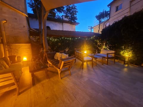 Avangart Otel, Exterior