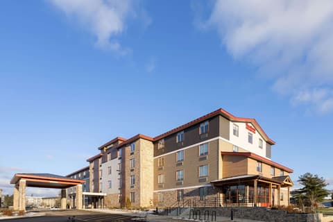 Hawthorn Extended Stay by Wyndham Williston/Burlington, Exterior