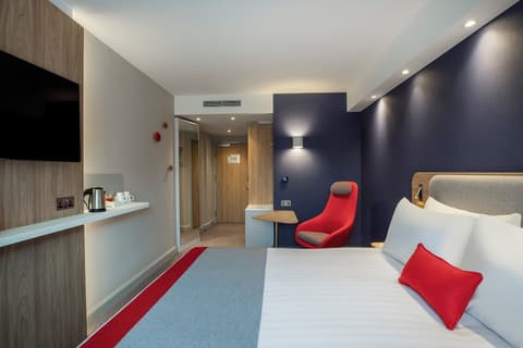 Holiday Inn Express Liverpool Central by IHG, Room