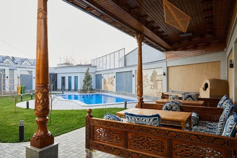 OLD Tashkent Hotel&Spa, Property grounds