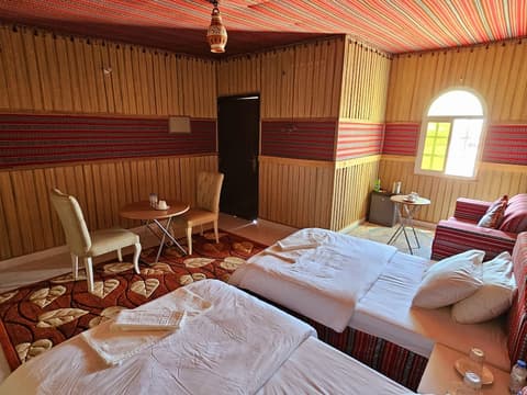 Al Salam Camp, Room