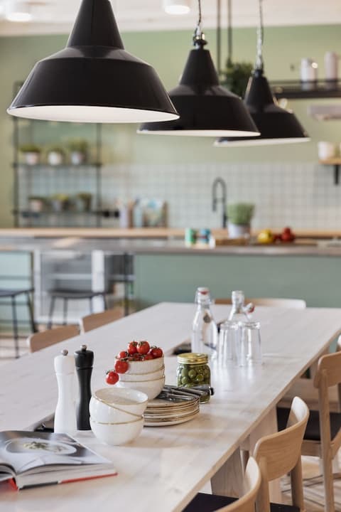 Stay KooooK Geneva City – Online Check In, Shared kitchen