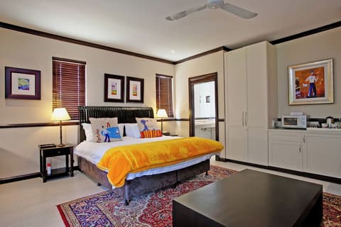 NO66 Sandton Lodge, Room