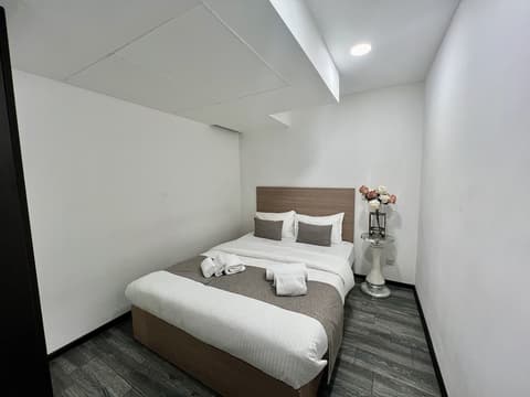 IT Hotel In Center, Room