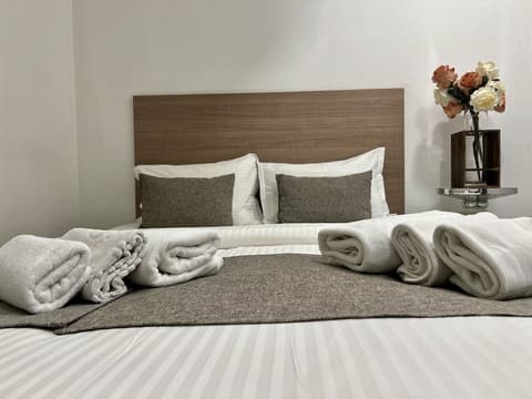 IT Hotel In Center, Room