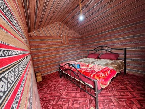 Wadi Rum Desert Heart, Room