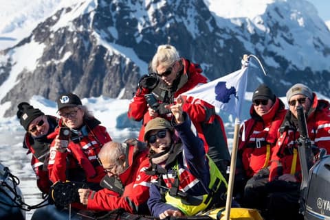 Best of Antarctica: Whale Journey