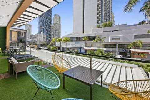 Tequila Sunrise Hostel Surfers Paradise, 