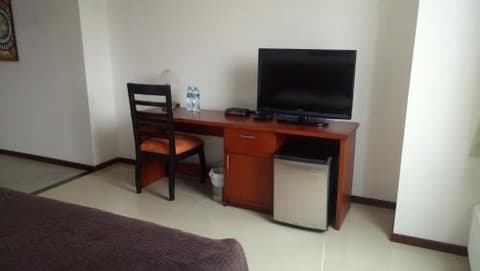 Hm International Hotel, 